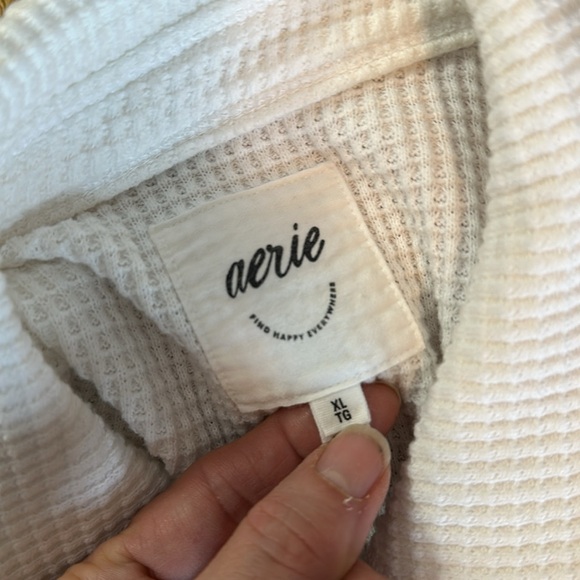Aerie waffle weave button up - Picture 7 of 8